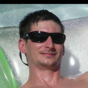 Meet your Posher, Cory